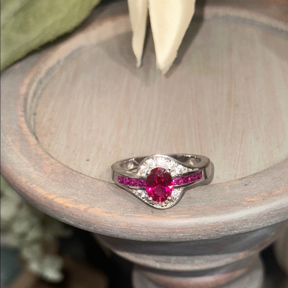 NWOT  Pink and Silver Ring